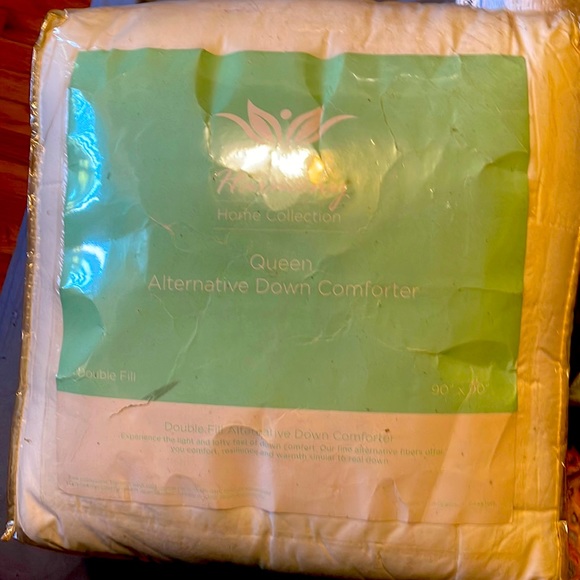 Gem & Harmony Bedding Down Comforter Queen Poshmark